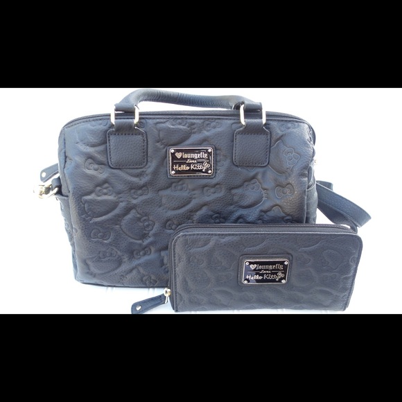 Hello Kitty Handbags - Black Matte Hello Kitty Handbag w/ matching wallet